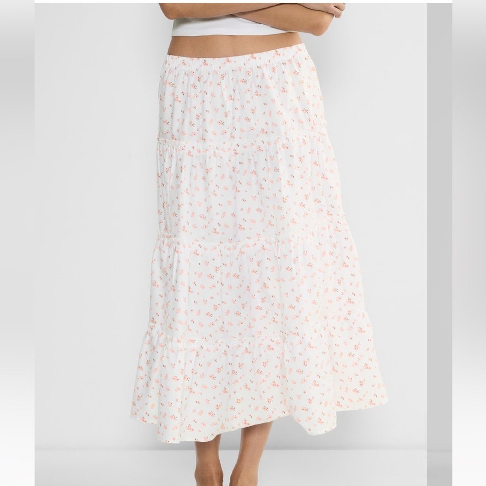 NWT Aritzia Sunday Best Mars Skirt - Picture 3 of 5